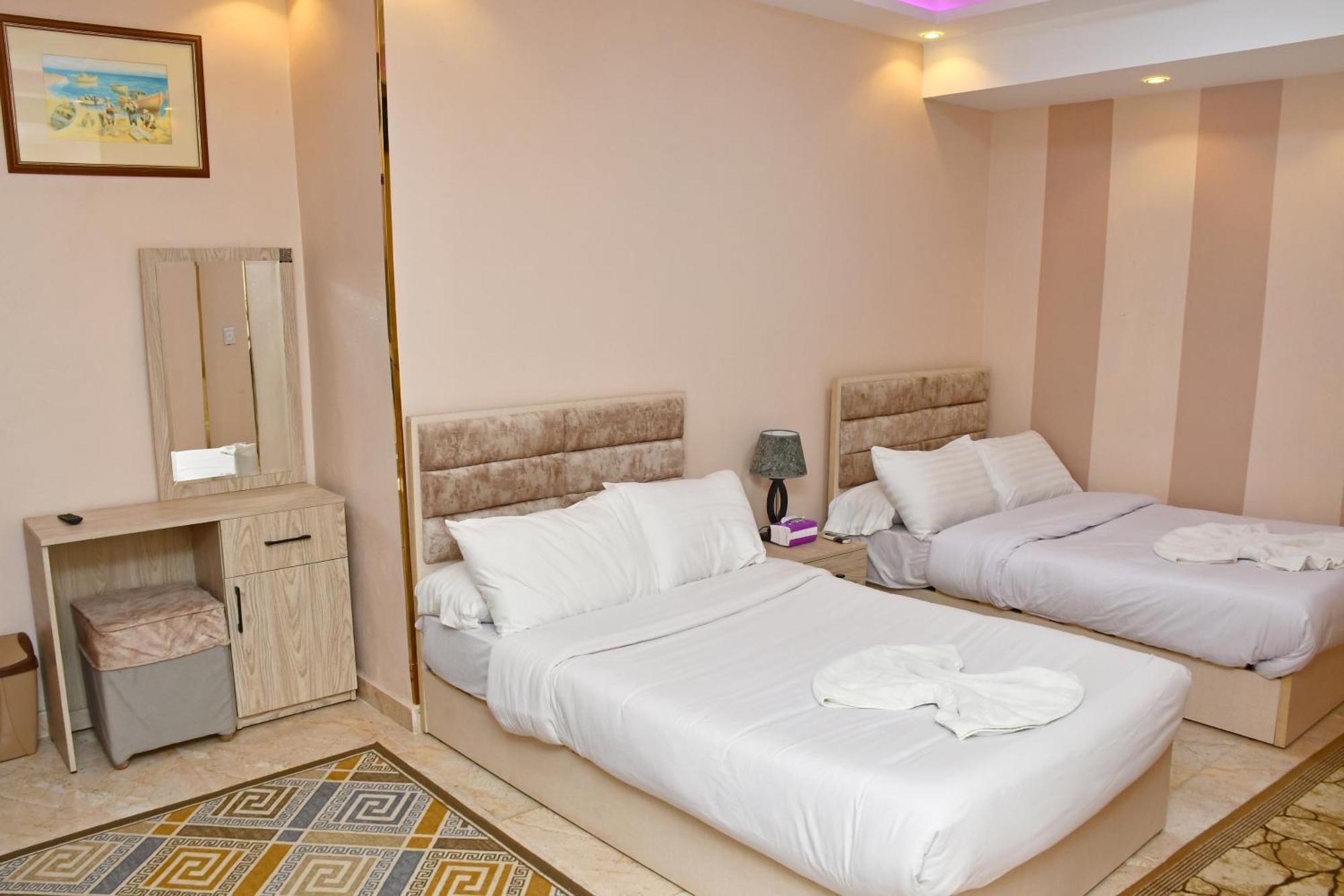 Nun Pyramids Hotel Kafret el-Gabal Zimmer foto