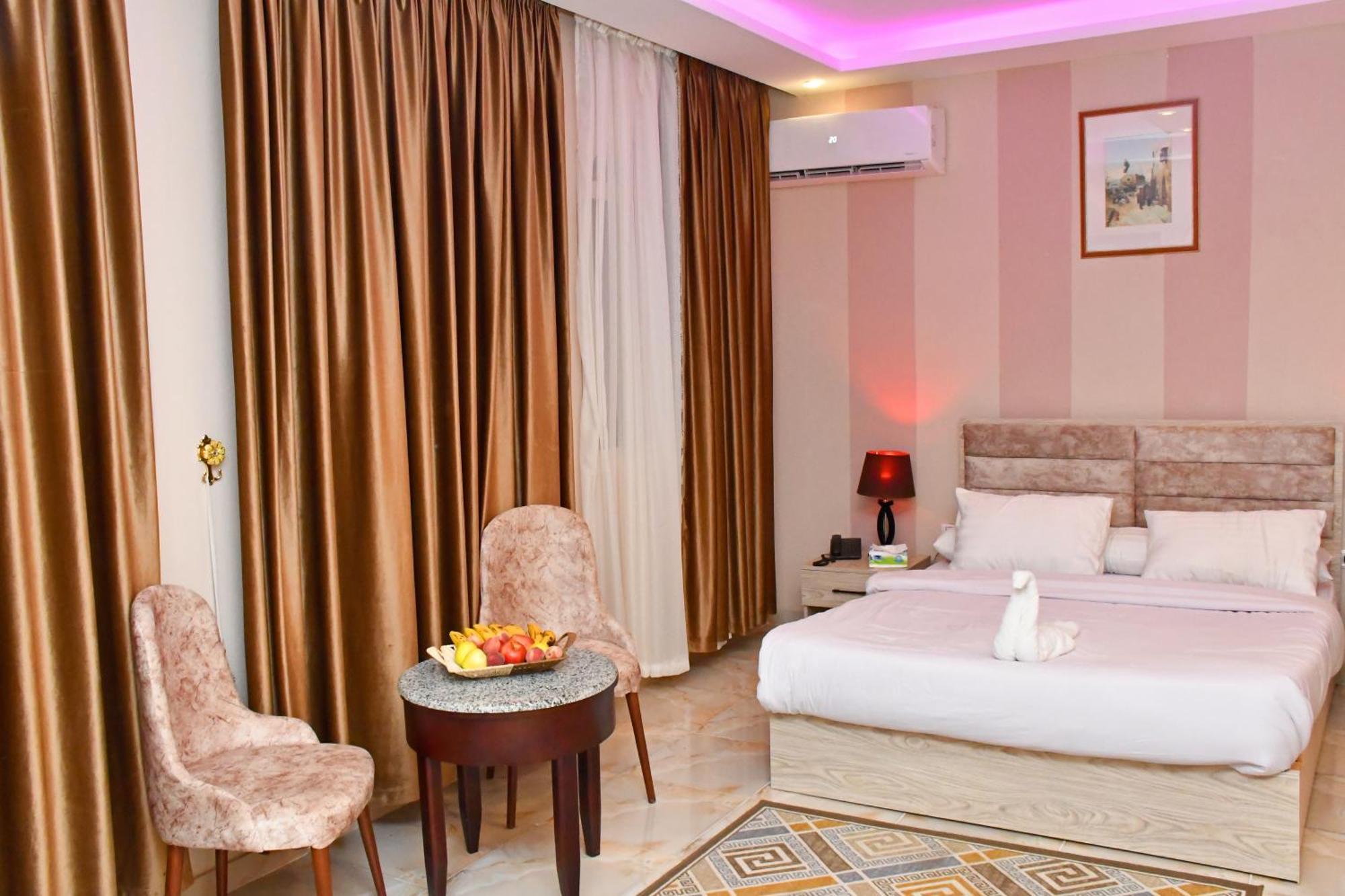 Nun Pyramids Hotel Kafret el-Gabal Zimmer foto