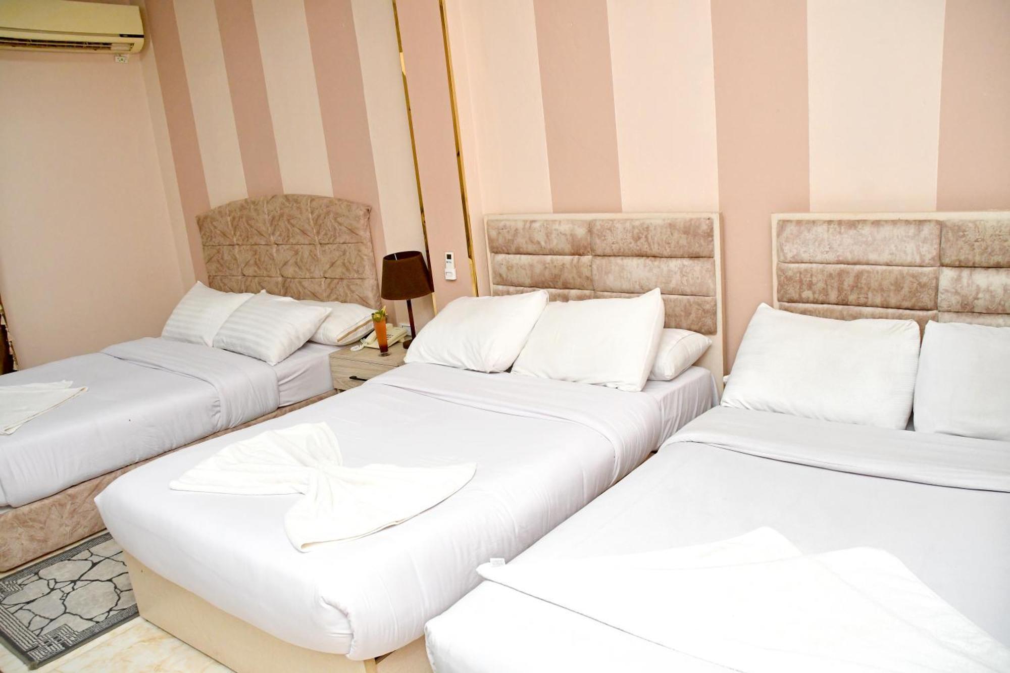 Nun Pyramids Hotel Kafret el-Gabal Zimmer foto